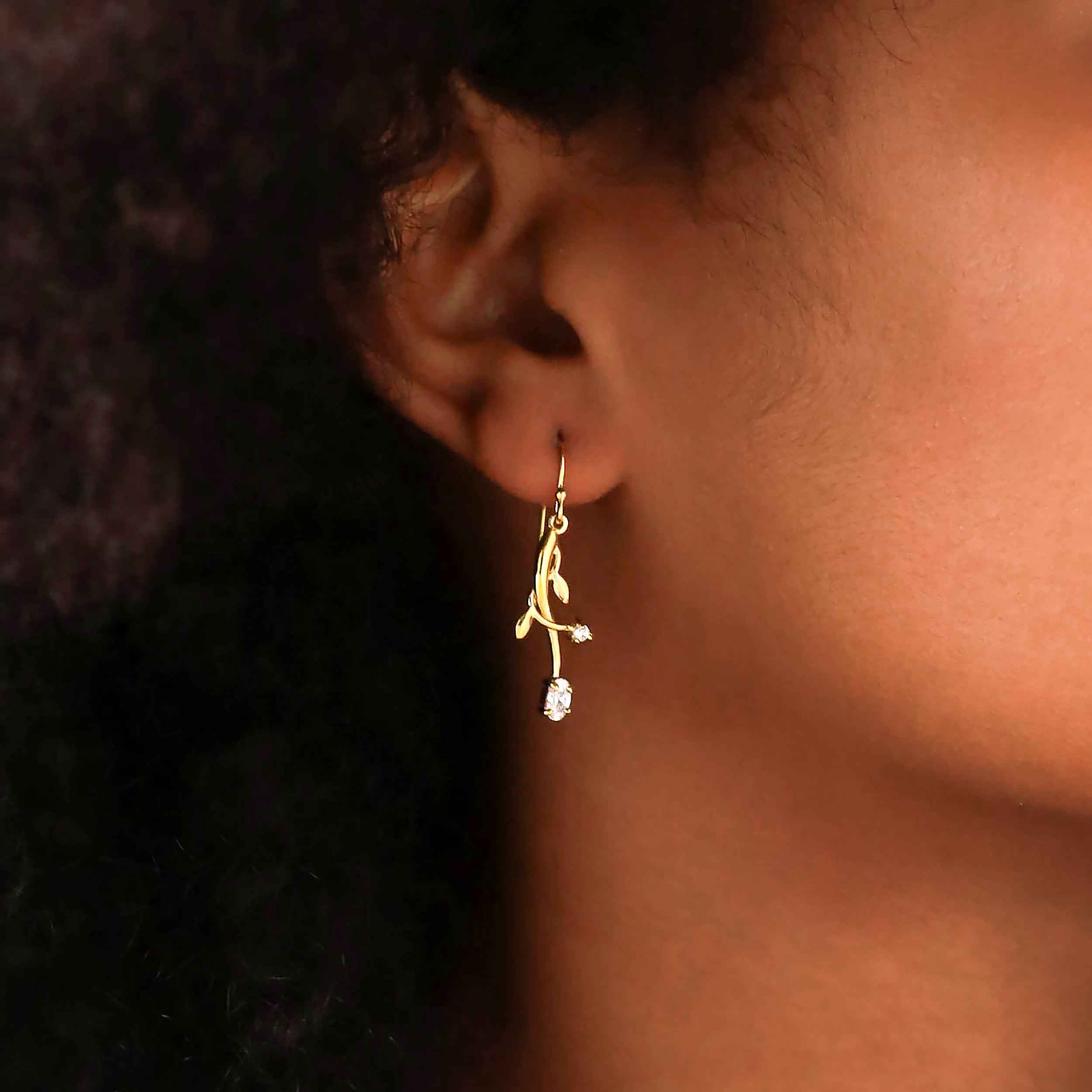 Petite Natural African Amethyst and Peridot 925 Sterling Silver Vine Leaf Dangle Hook Earrings