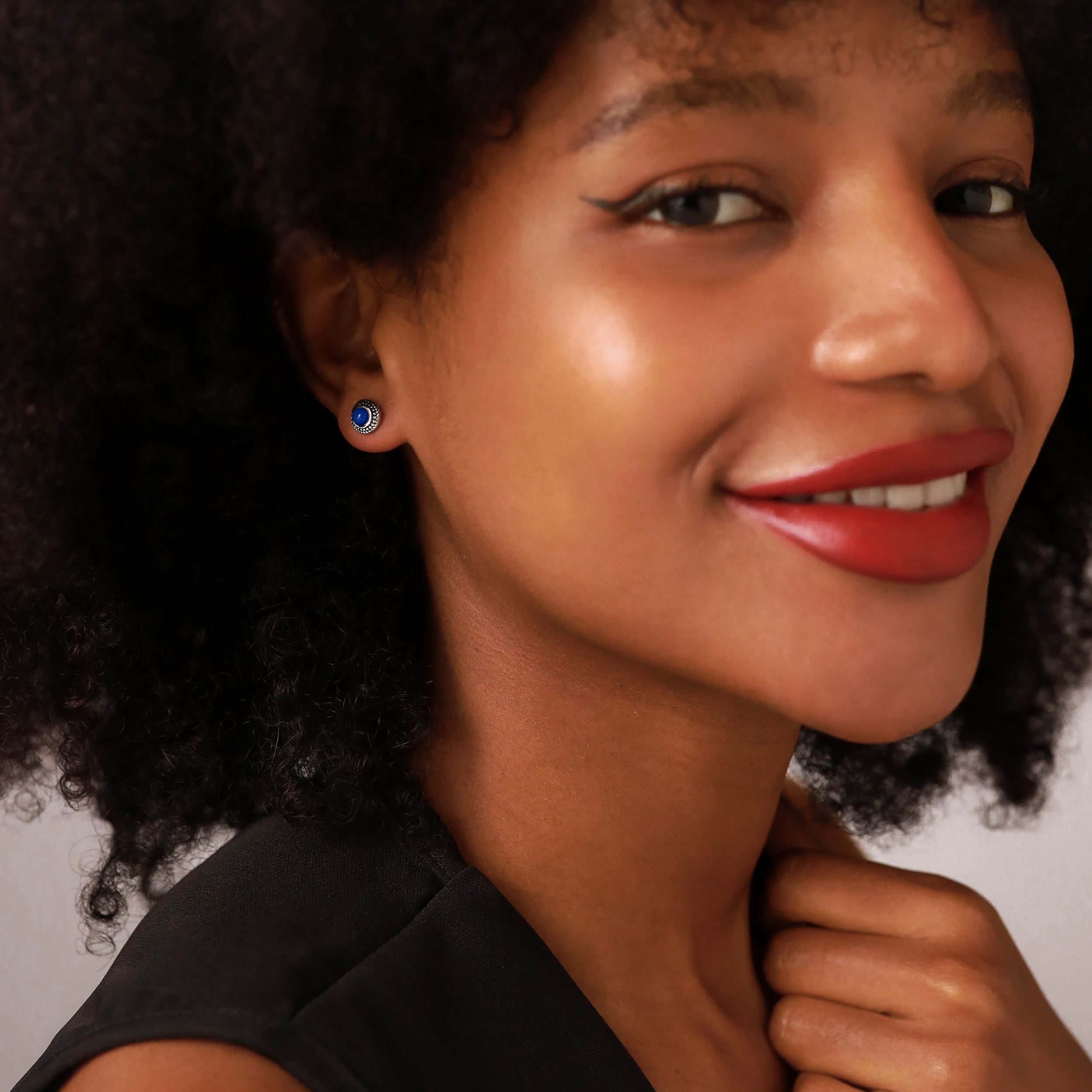 2 Pair Set White and Black Mother of Pearl 925 Sterling Silver Rope Balinese Style Stud Earrings - Silvershake-store