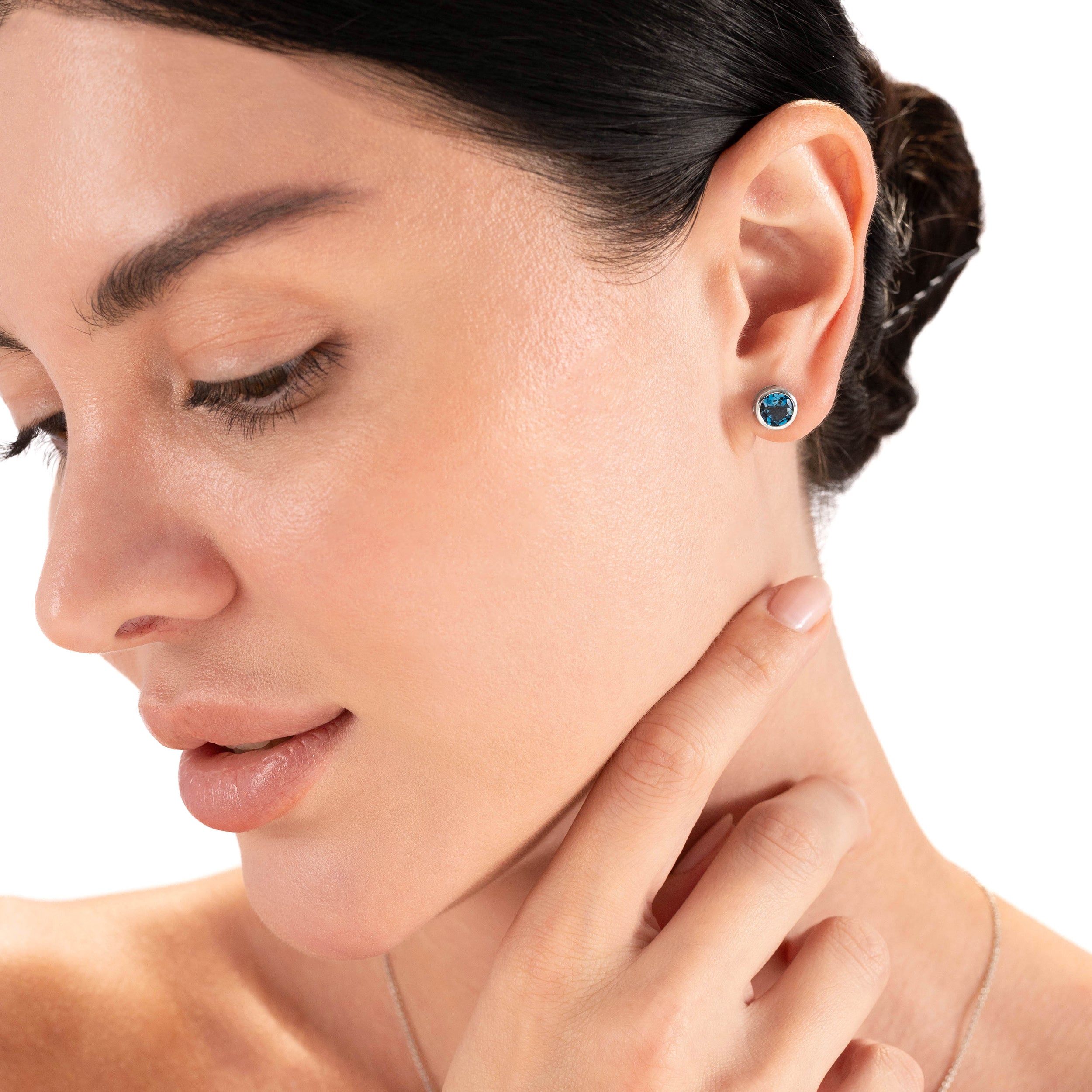 1.34ct. 6mm Genuine Round Shape Blue Aquamarine White Gold Plated 925 Sterling Silver Stud Earrings