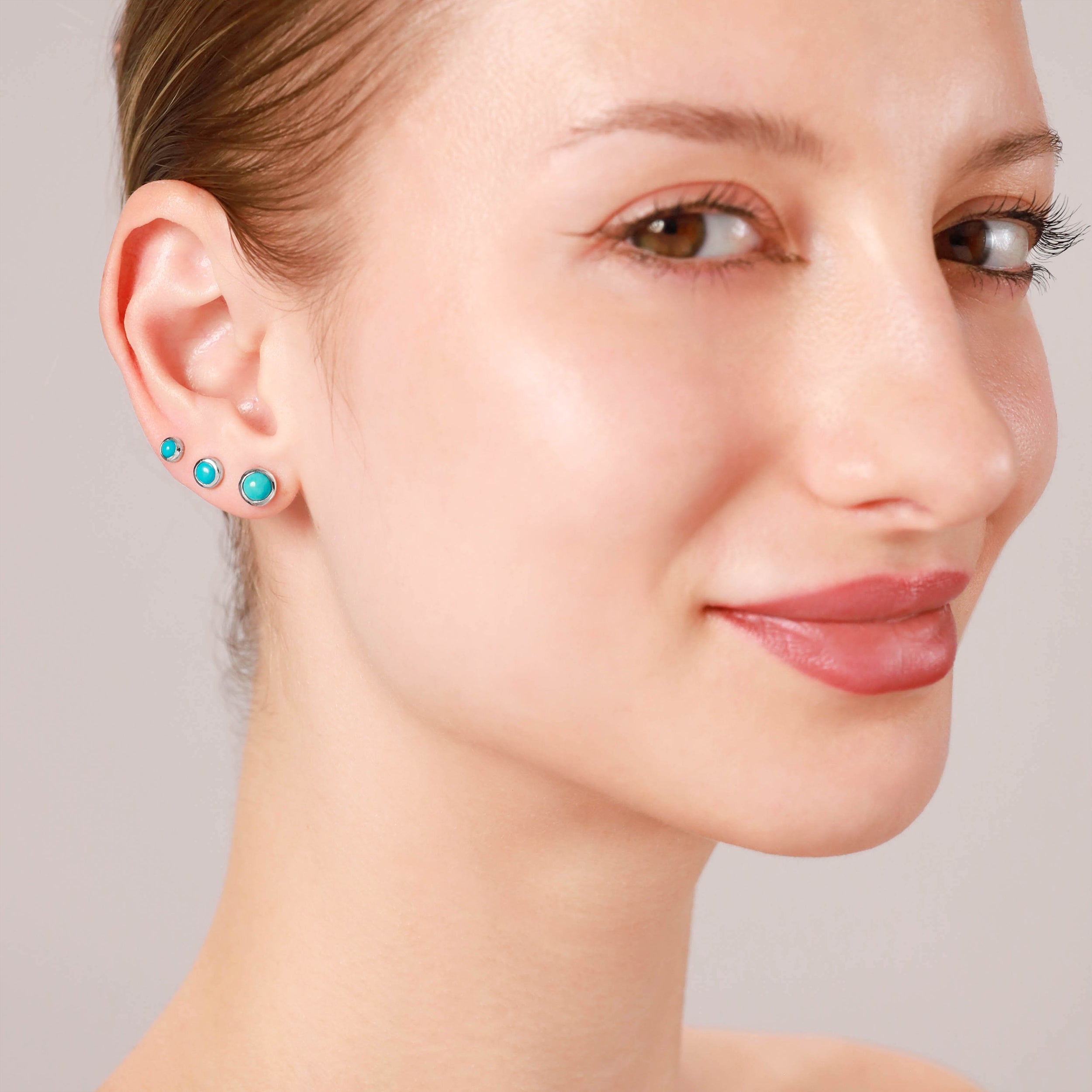 5mm Petite Cabochon Peridot White Gold Plated 925 Sterling Silver Stud Earrings - Silvershake-store