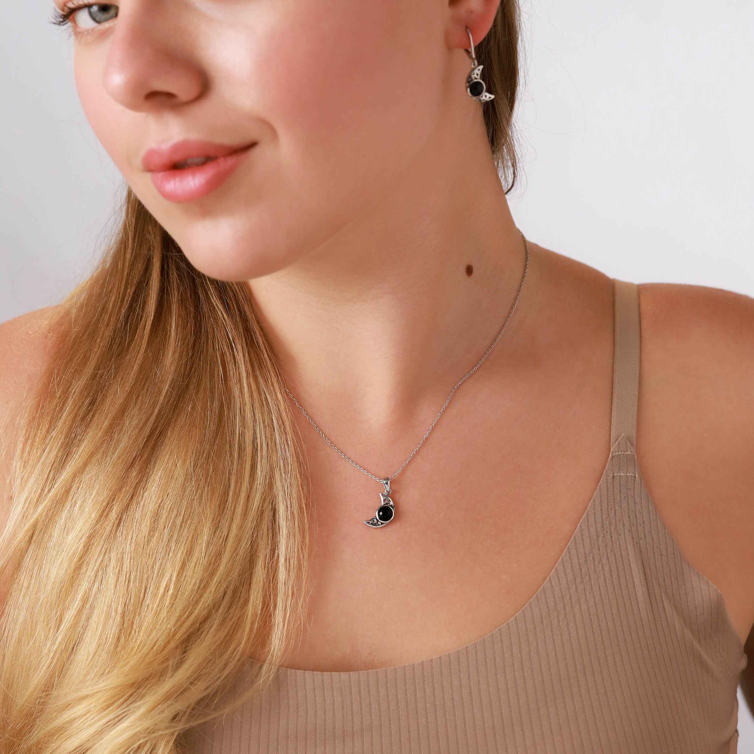 Natural Moonstone 925 Sterling Silver Filigree Crescent Moon Pendant with 18 Inch Chain Necklace