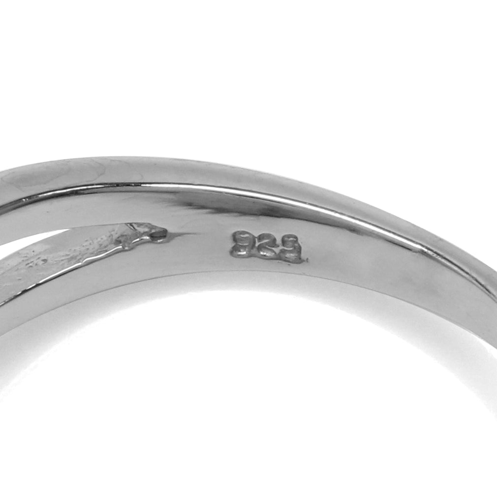 1.31ct. Genuine Oval Shape London Blue Topaz 925 Sterling Silver Solitaire Ring