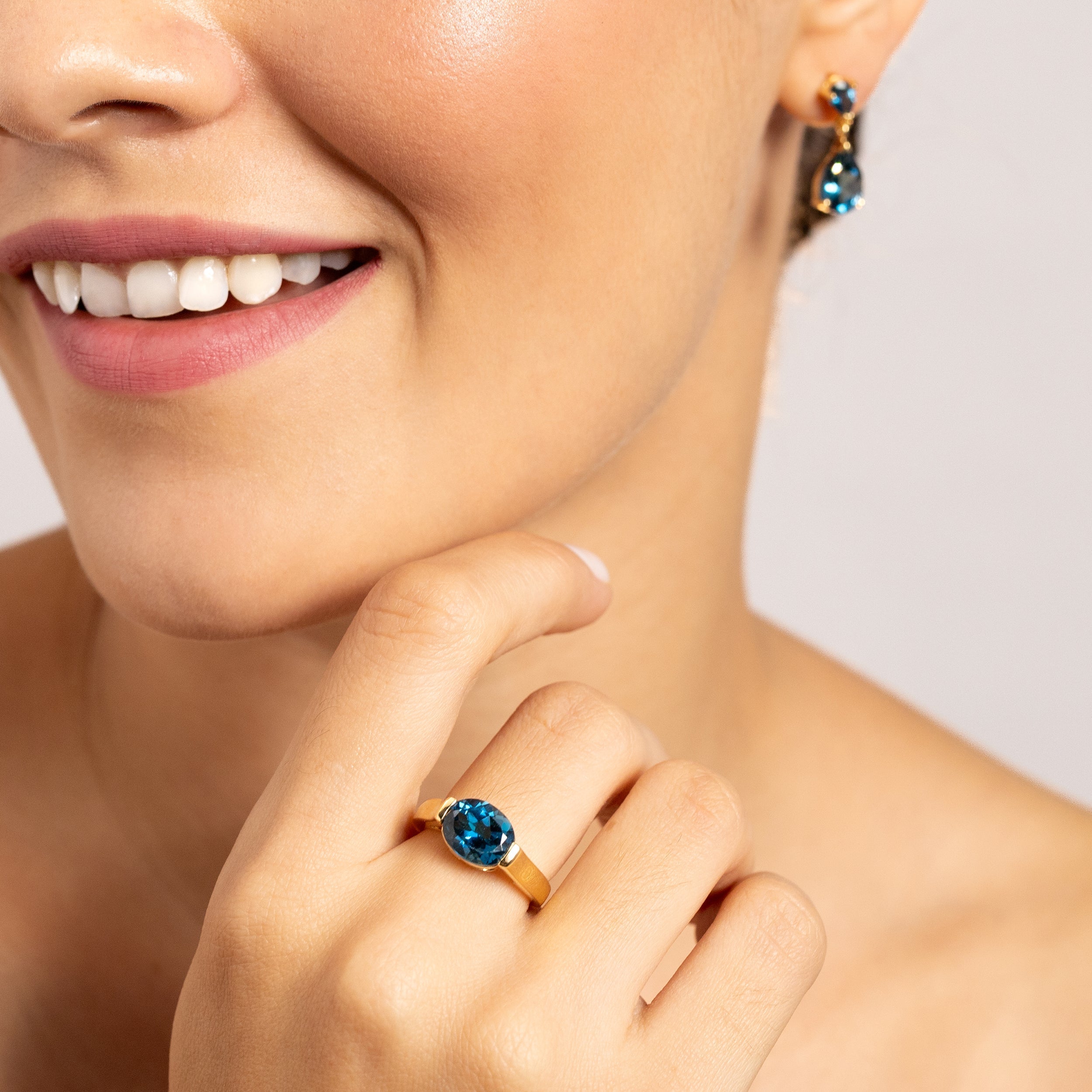 3.08ct. 10X8mm Genuine Oval Shape London Blue Topaz 925 Sterling Silver East-West Solitaire Ring - Silvershake-store