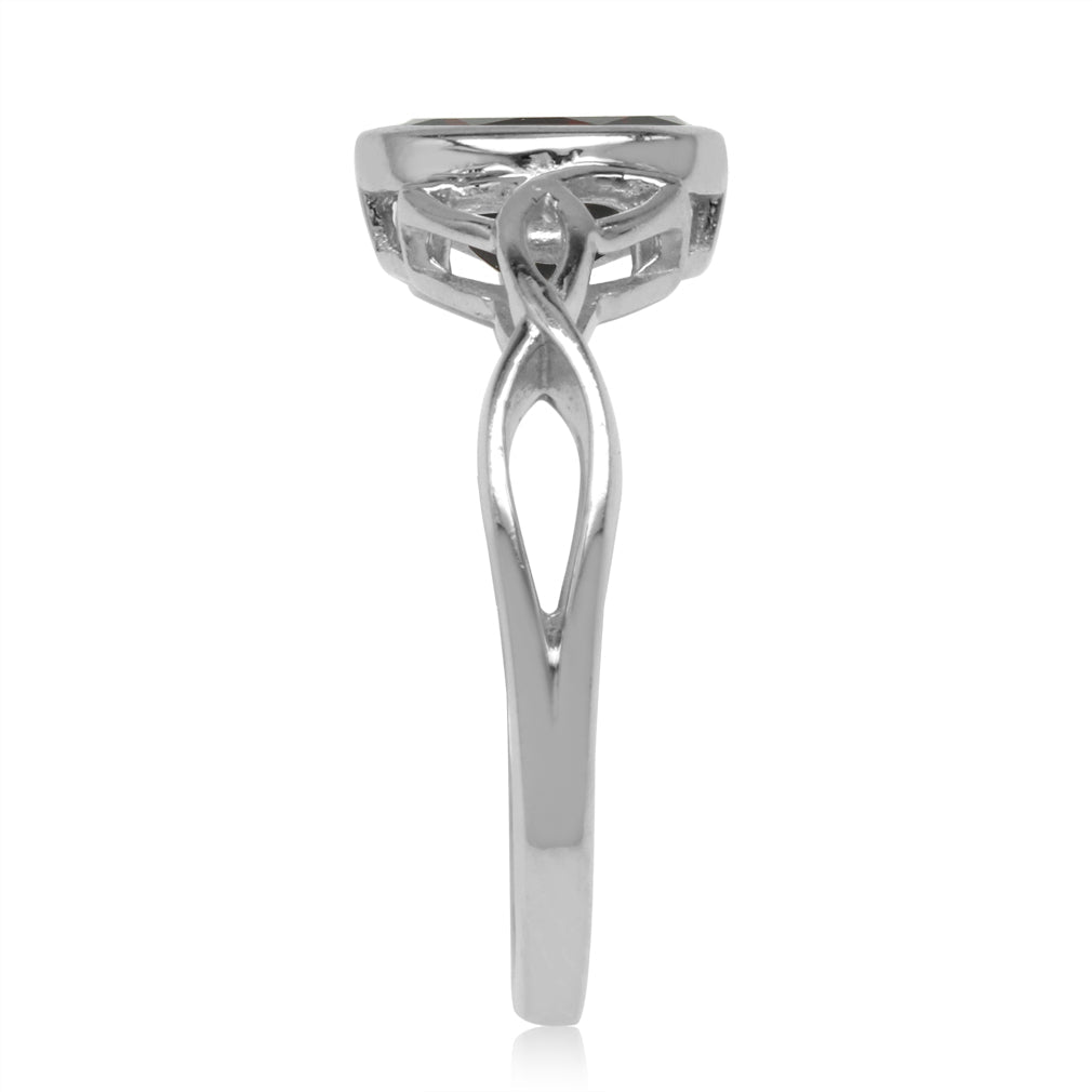 1.39ct. 8X6mm Natural Oval Shape Garnet 925 Sterling Silver Triquetra Celtic Knot Ring